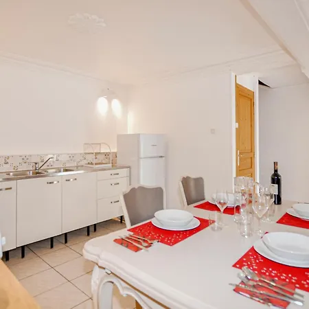 Holiday home Cozy In With Kitchen Dun